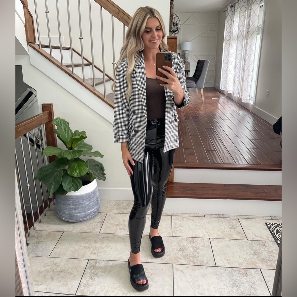 Commando Faux Patent Leather Leggings